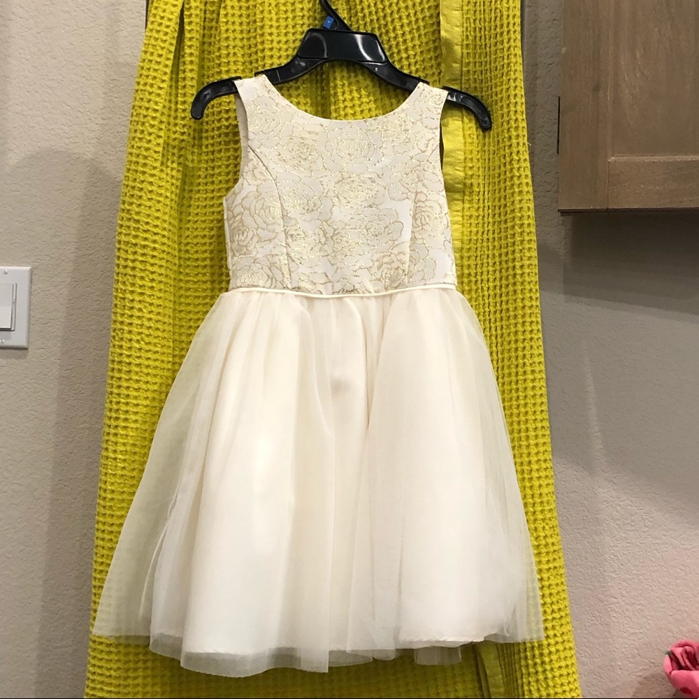 Zunie Embroidered White Dress